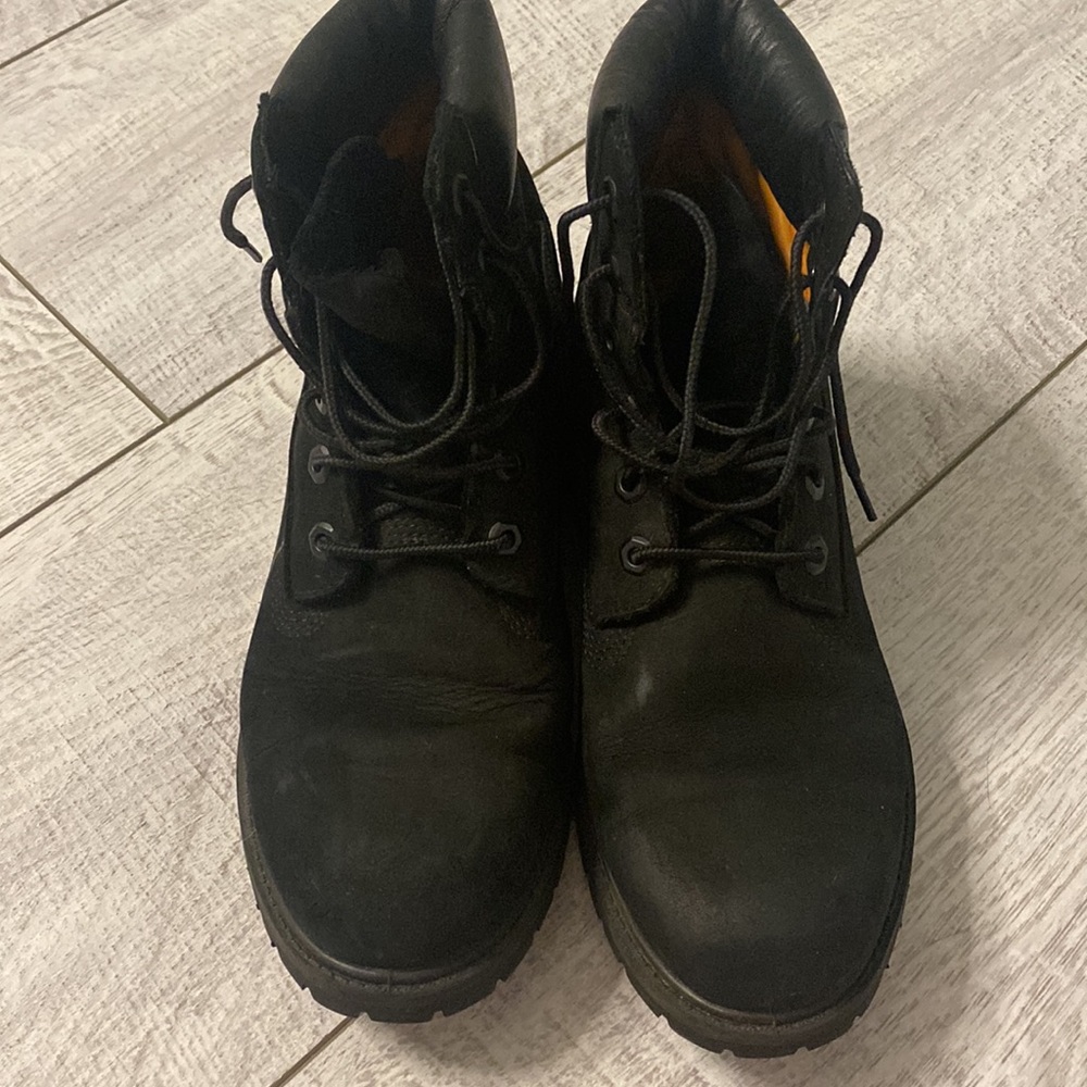 Timberland Black Nubuck Lace-Up Women's Boots - Picture 3 of 5